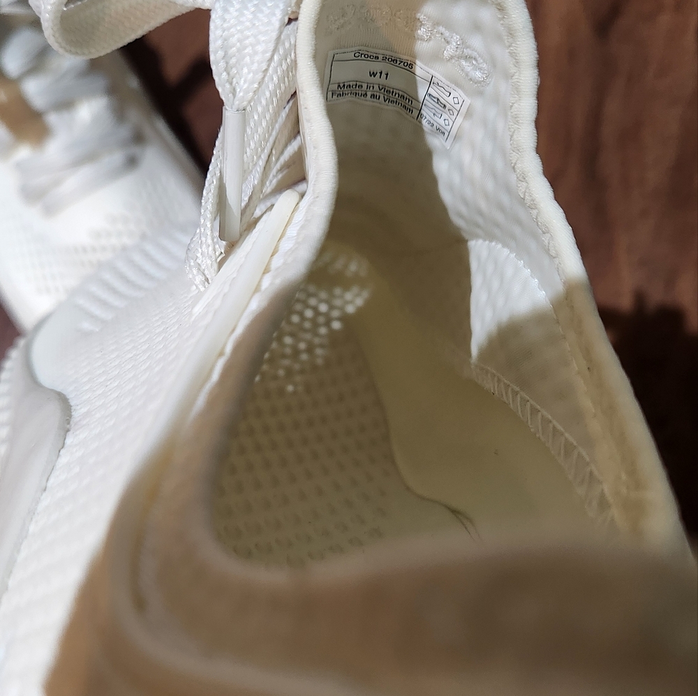 Women's Crocs LiteRide 360 Sneakers, Size 11 - Picture 15 of 15